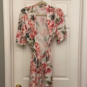Floral bathrobe